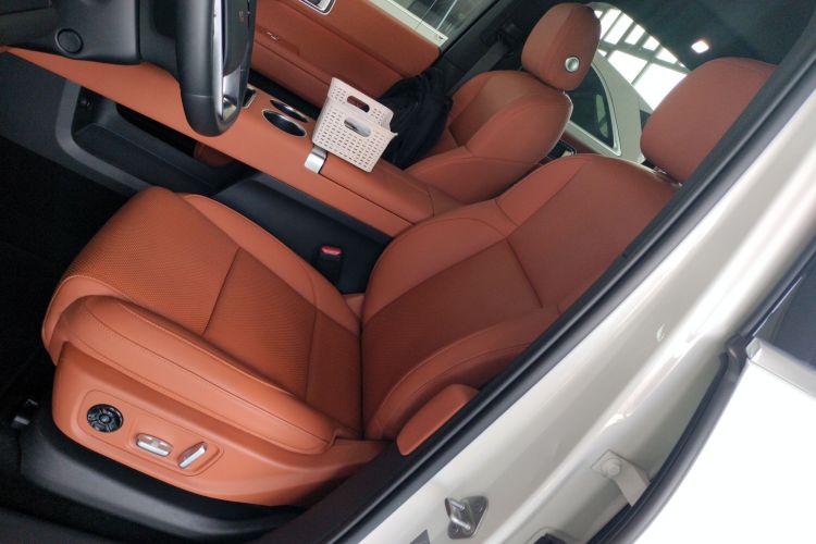 理想汽车 理想L6 2024款 Max中控内饰19