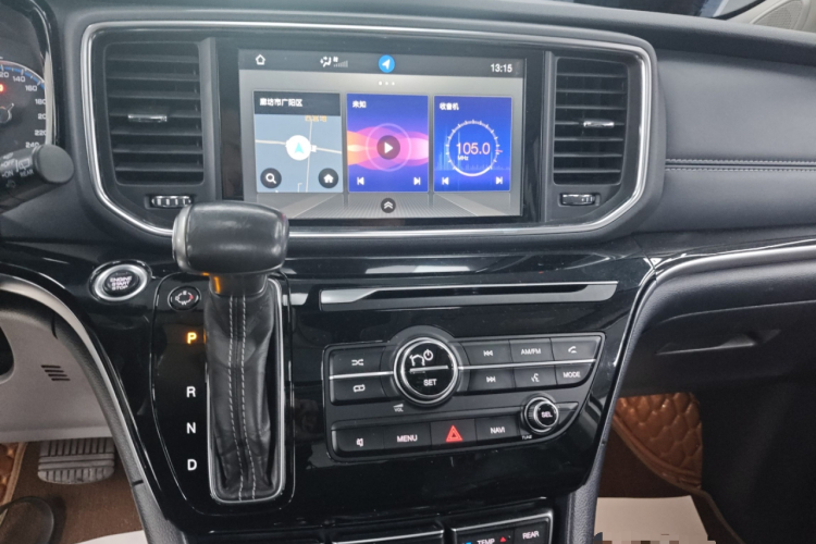 广汽传祺 传祺M8 2020款 领航款 390T 尊贵版中控内饰16