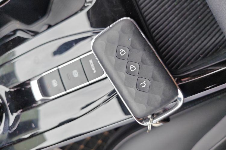 五菱汽车 五菱星光 2024款 共创版 510 进阶型中控内饰11