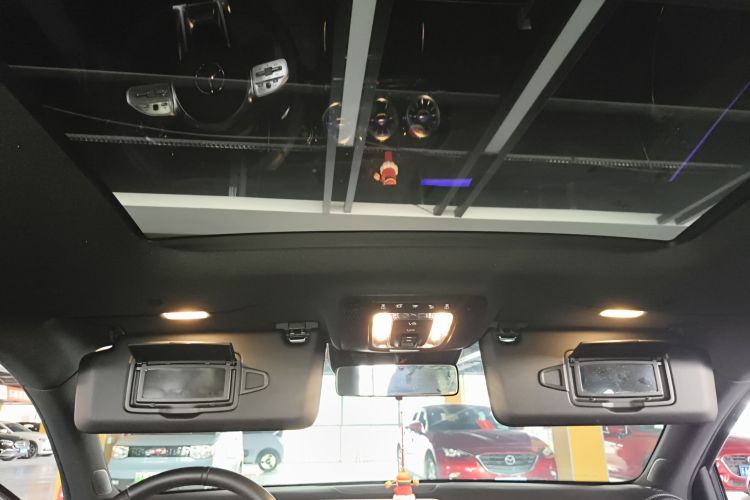 奔驰A级AMG 2019款 AMG A 35 L 4MATIC局部细节22