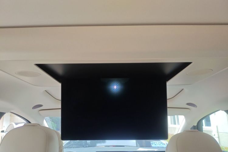 理想汽车 理想MEGA 2025款 Home 家庭特别版局部细节22