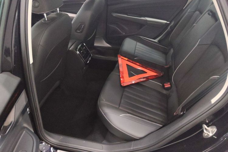 大众 帕萨特新能源 2022款 430PHEV 混动精英版中控内饰21