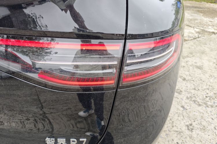 鸿蒙智行 智界R7 2024款 纯电 736km UItra车身外观6001