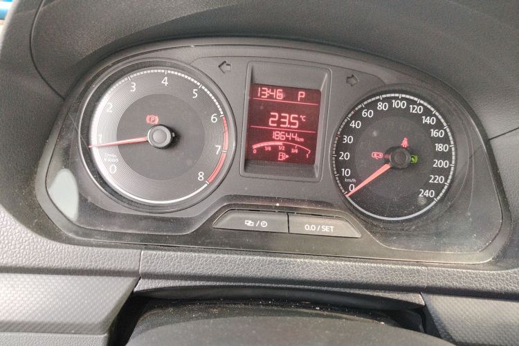 大众 捷达 2017款 1.5L 自动时尚型中控内饰15