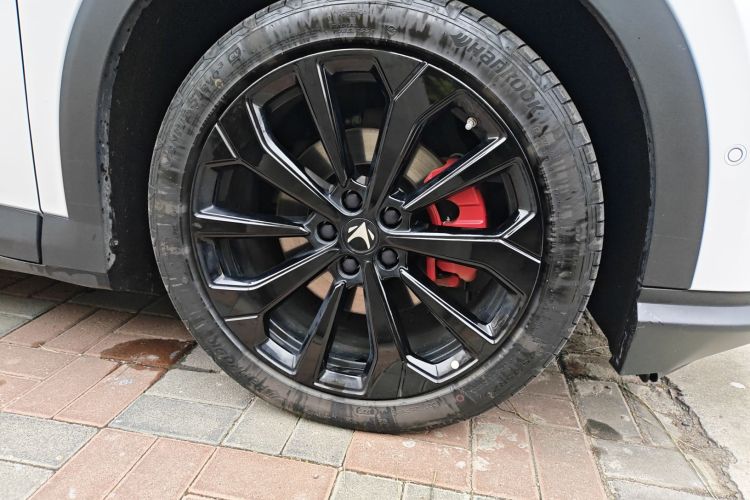 ARCFOX极狐 极狐 阿尔法T5(ARCFOX αT5) 2025款 630 神行版车身外观10