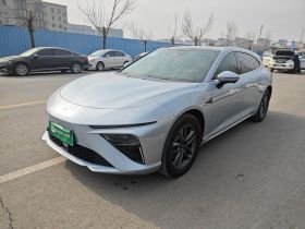 哪吒汽车 哪吒S猎装 2024款 增程300 标准版