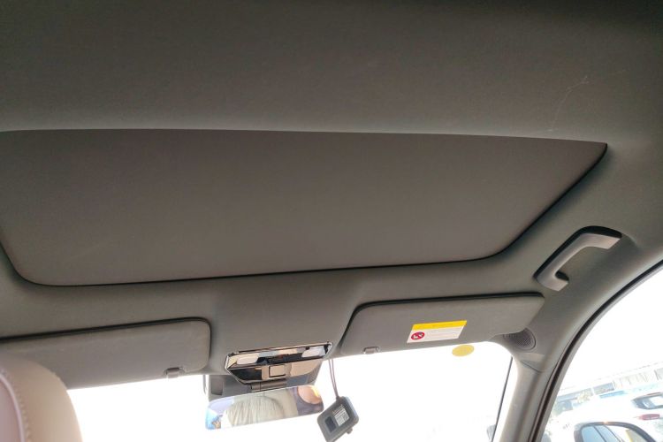 理想汽车 理想L8 2024款 Max中控内饰22