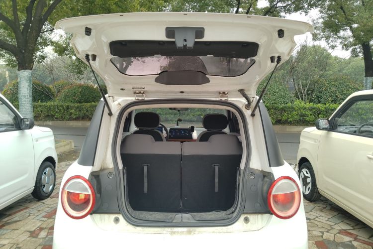 长安启源 长安Lumin 2022款 210km 香甜款机舱底盘23