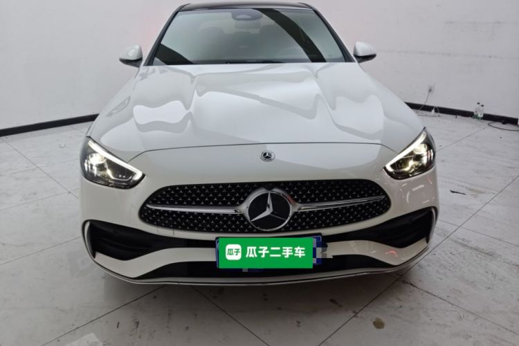 奔驰C级 2024款 改款三 C 260 L 运动版车身外观2