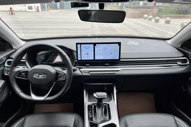 吉利汽车 帝豪 2023款 第4代冠军版 1.5L CVT豪华型中控内饰18