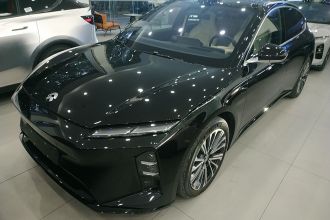 蔚来ET5T 2025款 75kWh Touring