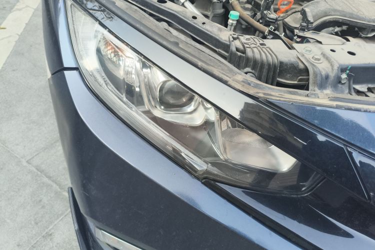 本田 思域 2019款 220TURBO CVT燃动版 国VI车身外观8