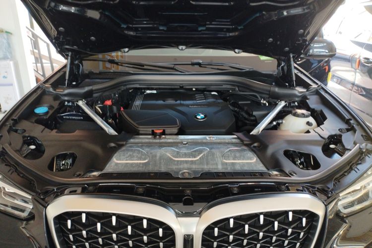 宝马X4 2022款 xDrive 25i M运动套装局部细节24