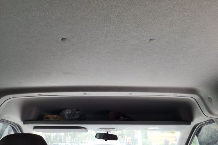 上汽大通MAXUS 大拿V1 2024款 V1 短轴低顶 多功能版（51kWh）局部细节22