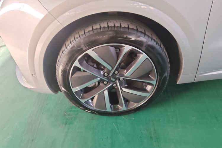 理想汽车 理想L6 2024款 Pro车身外观6007