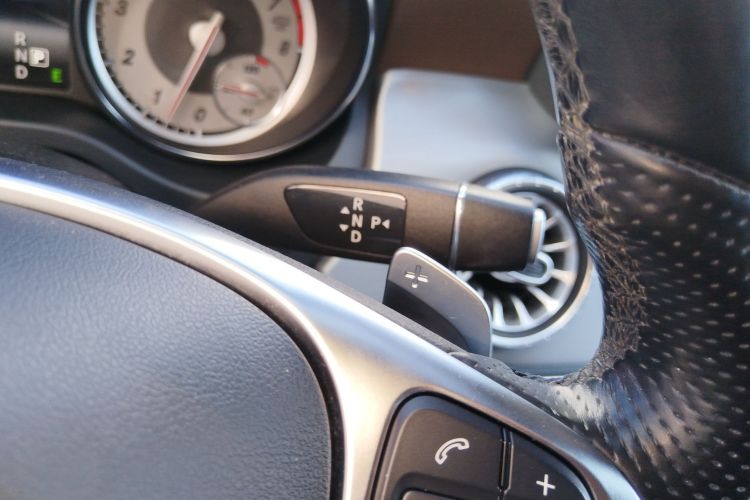 奔驰CLA 2014款 CLA 260 4MATIC中控内饰18