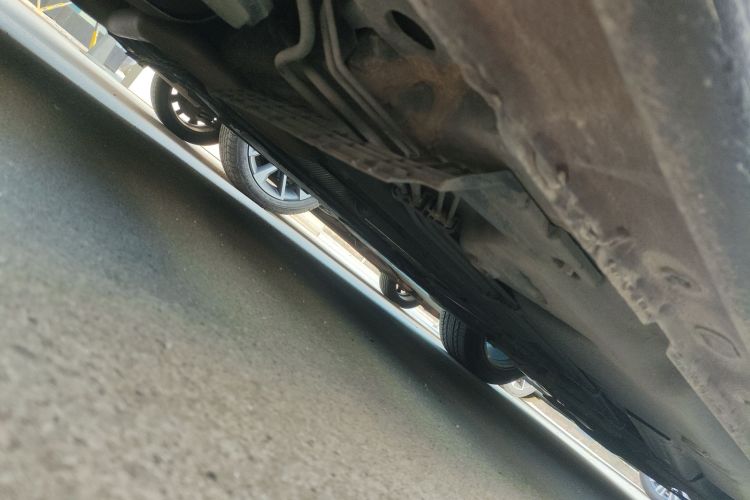 别克 君越 2016款 30H 精英型局部细节9002