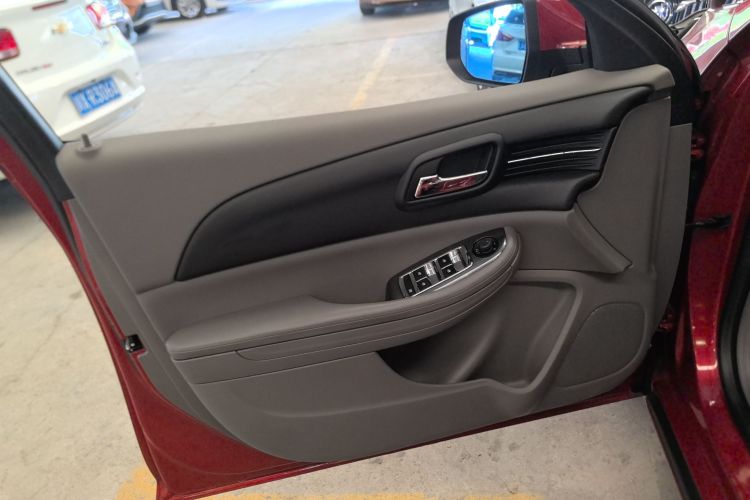 雪佛兰 迈锐宝 2014款 2.0L 自动豪华版中控内饰47