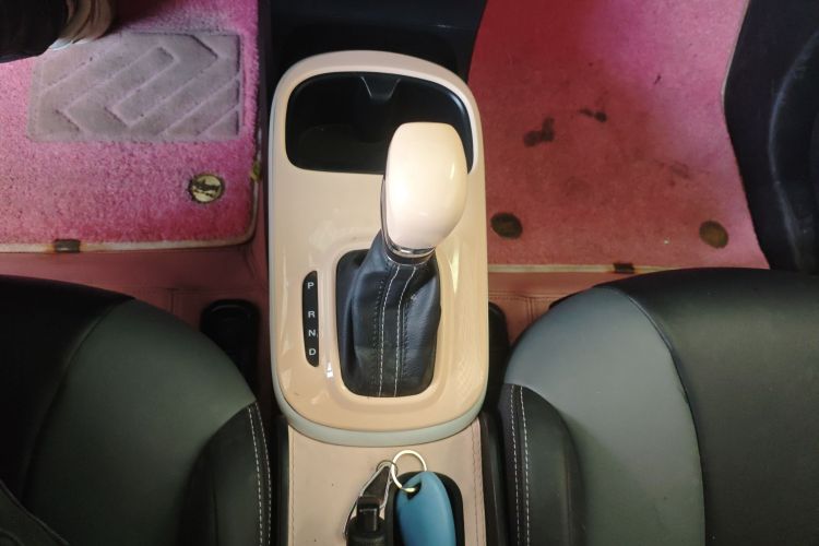 荣威 科莱威CLEVER 2022款 311km元气啵啵版中控内饰18