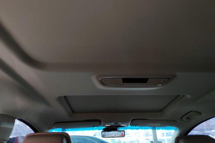 别克GL8 2022款 ES陆尊 653T 尊享型中控内饰22