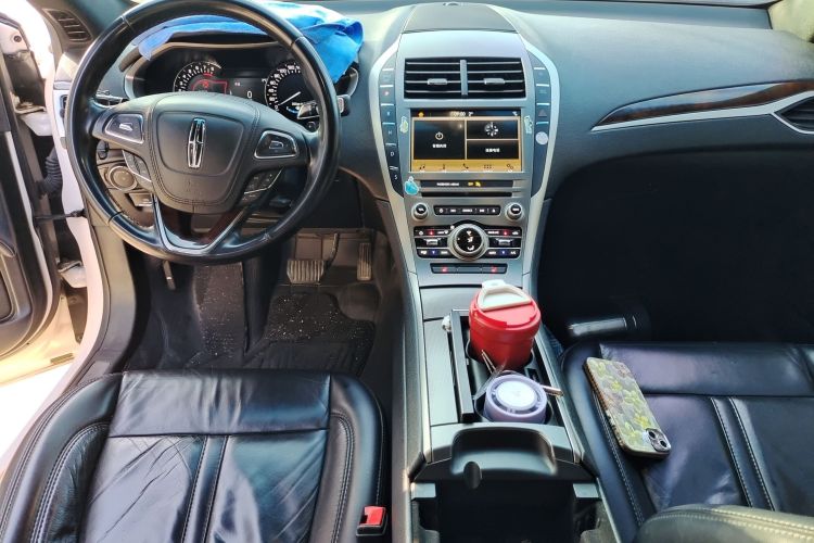 林肯MKZ 2018款 2.0T 尊享版中控内饰12