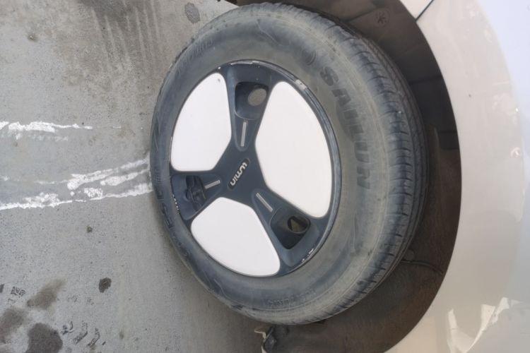 长安启源 长安Lumin 2022款 210km 香甜款车身外观6008