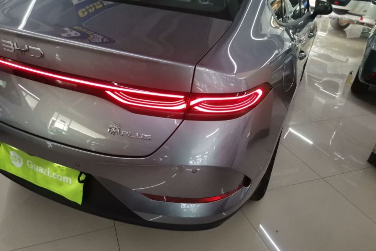 比亚迪 秦PLUS 2025款 DM-i 智驾版 128KM进取型车身外观9