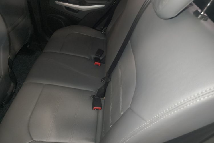 福特 翼搏 2013款 1.5L 自动尊贵型中控内饰7004