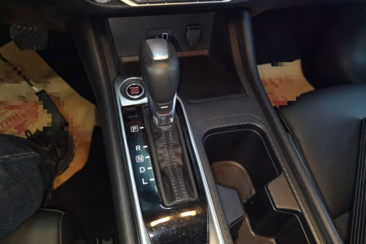 日产 轩逸 2021款 1.6L XL CVT悦享版中控内饰18