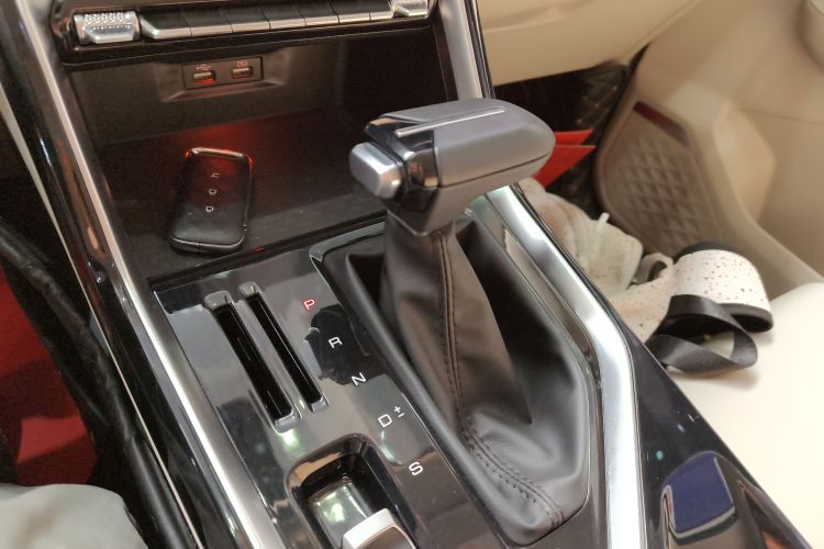 五菱汽车 五菱星辰 2021款 1.5T CVT星曜版局部细节18