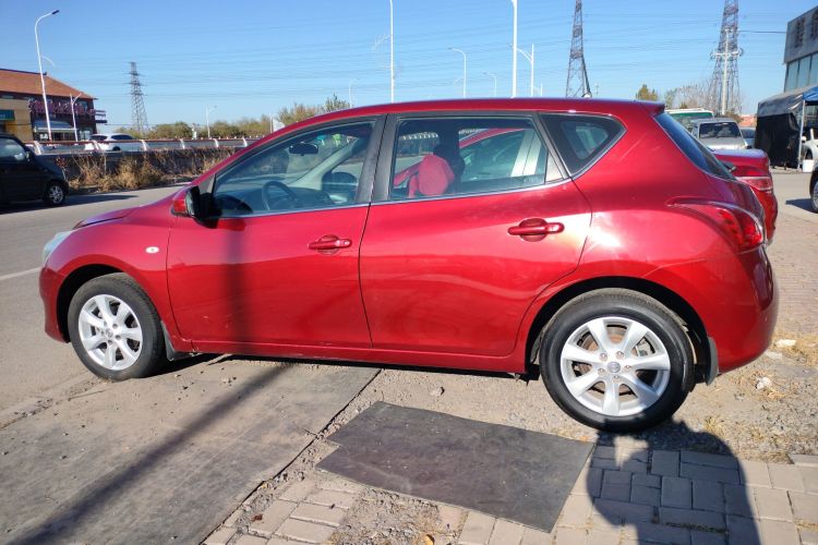 日产 骐达TIIDA 2014款 1.6L CVT舒适型车身外观4
