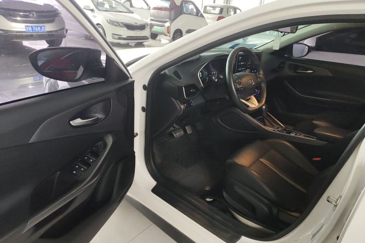 现代 菲斯塔 2019款 280TGDi 运动版 国VI中控内饰20