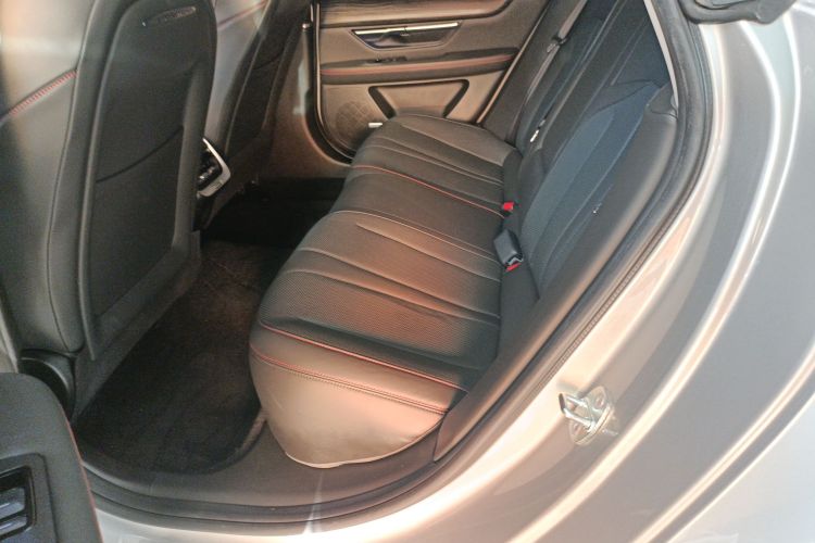 小鹏P7 2022款 625E中控内饰21