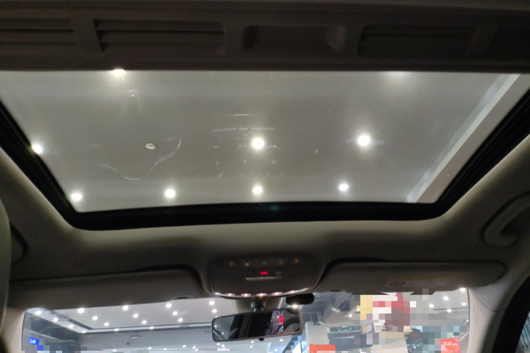 奔驰C级 2019款 C 180 L 时尚型运动版局部细节22