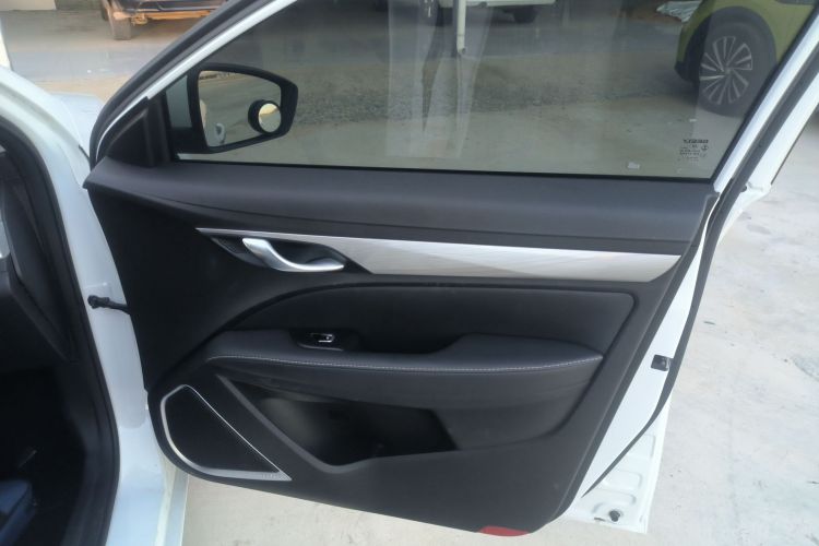 吉利汽车 帝豪 2020款 1.5L CVT豪华型中控内饰42