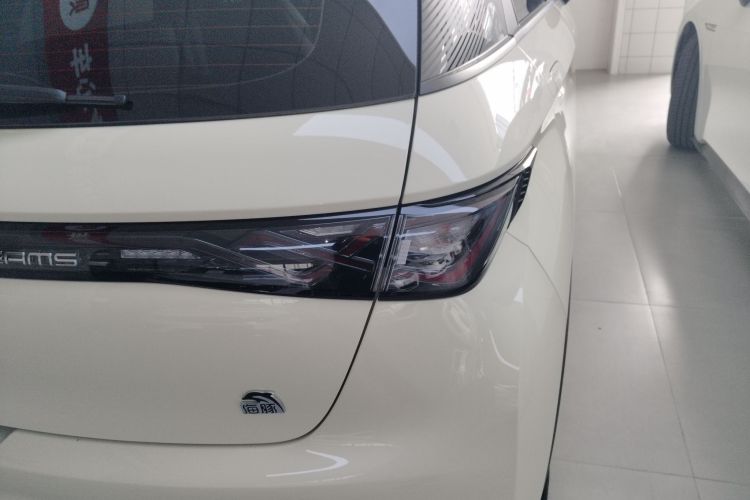 比亚迪 海豚 2023款 420km 时尚版车身外观6006