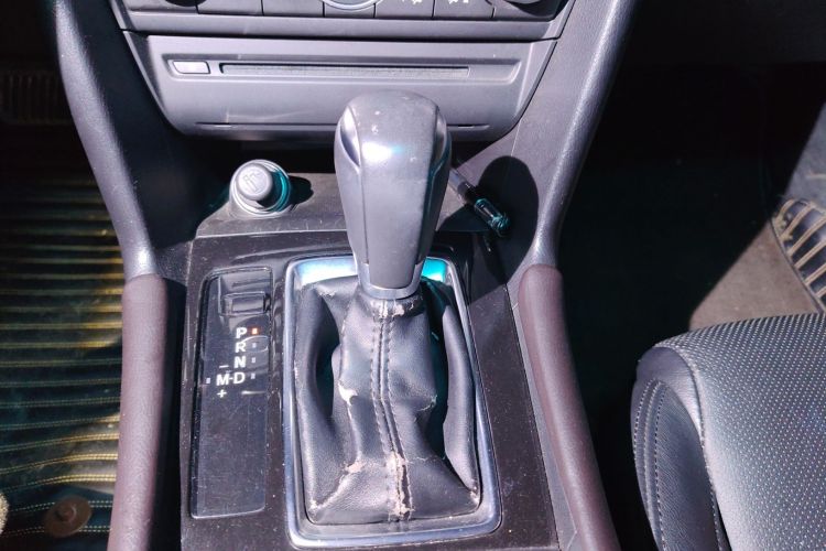 马自达3 昂克赛拉 2017款 三厢 2.0L 自动旗舰型 国V中控内饰18