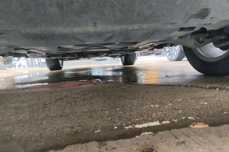 奔驰GLE 2015款 GLE 320 4MATIC局部细节9008