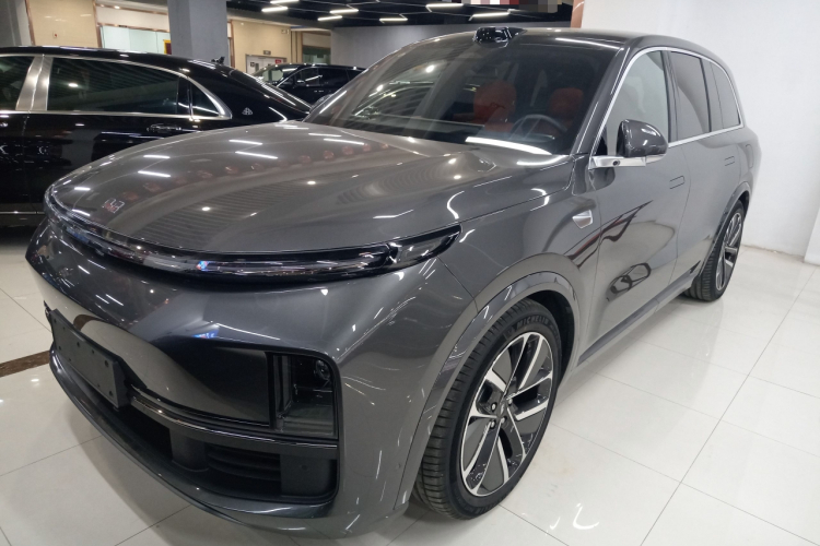 理想汽车 理想L8 2024款 Max车身外观1