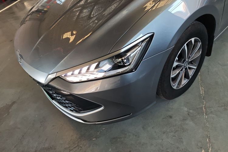 比亚迪 秦PLUS 2024款 荣耀版 DM-i 55KM领先型局部细节36