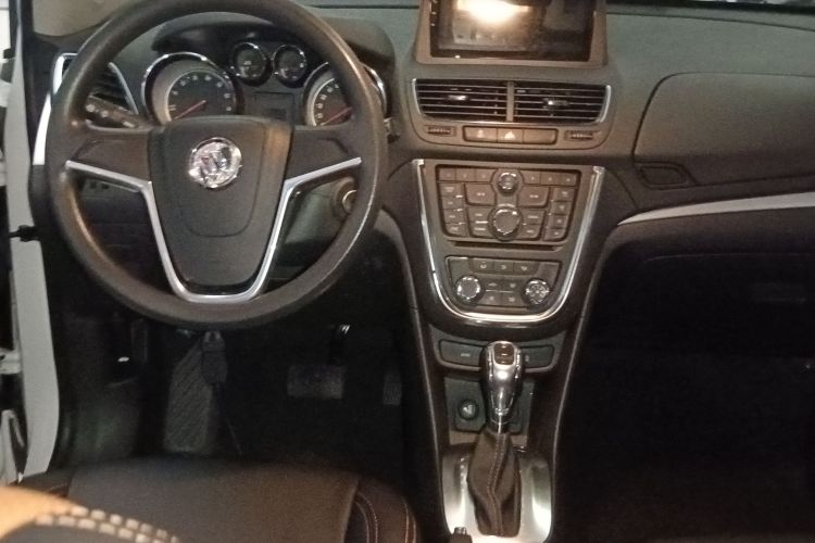 别克 昂科拉 2015款 1.4T 自动两驱都市精英型中控内饰12