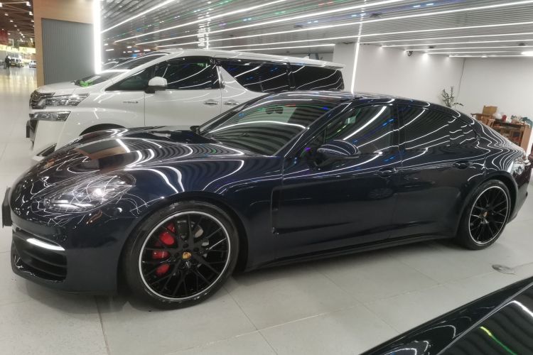 保时捷 2021款 Panamera 2.9T车身外观4
