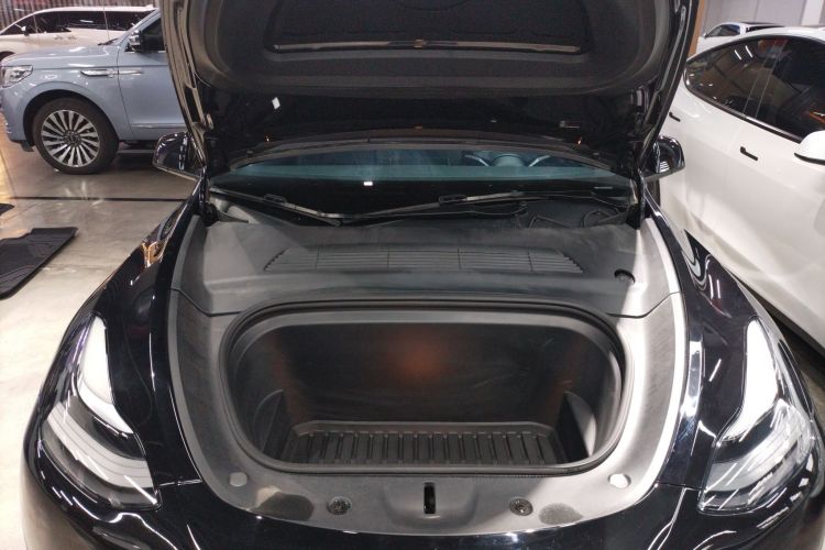 特斯拉 Model Y 2022款 改款 后轮驱动版局部细节24