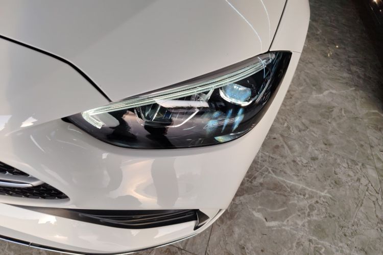 奔驰C级 2023款 C 260 L 运动版局部细节36