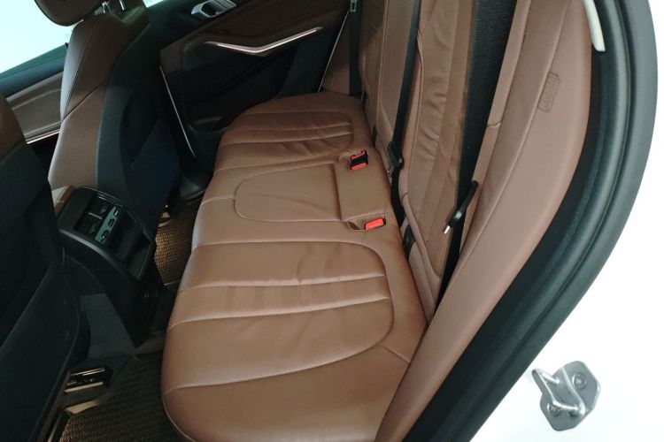 宝马X5(进口) 2019款 xDrive40i M运动套装中控内饰21