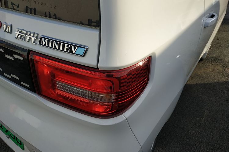 五菱汽车 宏光MINIEV 2020款 自在款 磷酸铁锂车身外观9