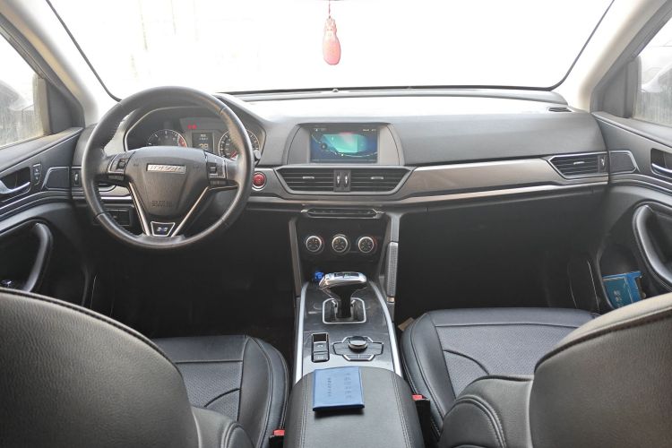 哈弗H6 2018款 蓝标 运动版 1.5T 自动两驱精英型中控内饰7002