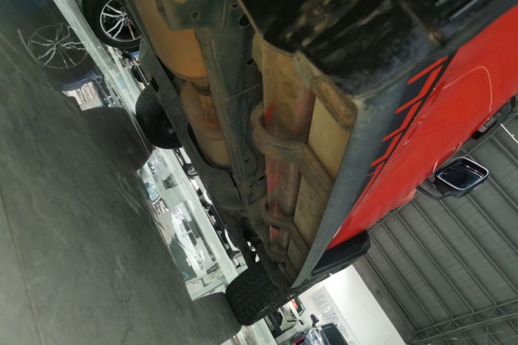 坦克300 2021款 越野版 2.0T 征服者局部细节9001