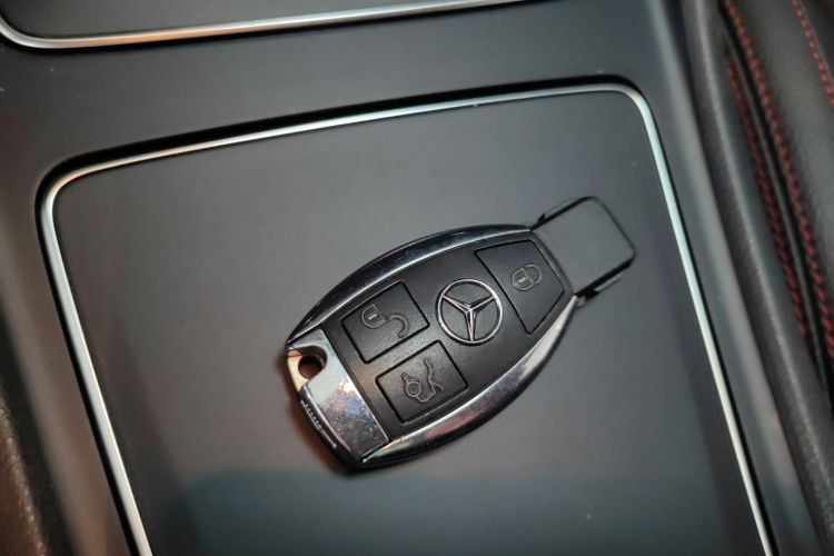 奔驰CLA 2018款 CLA 220 4MATIC中控内饰11