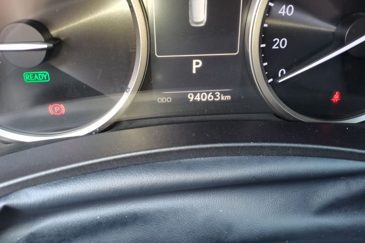 雷克萨斯NX 2017款 300h 前驱 锋尚版中控内饰15